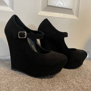 *2 for $15* Charlotte Russe Black Velvet Wedge Platform Heels